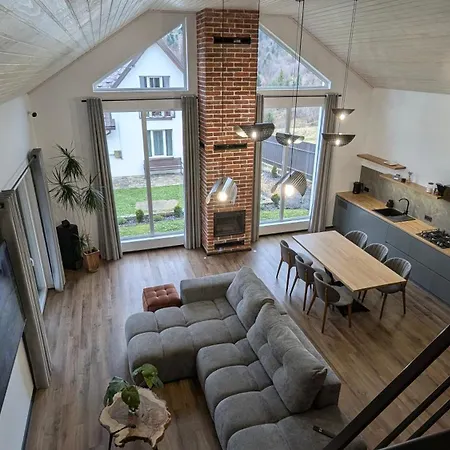 Semesterbostad Gorf House *